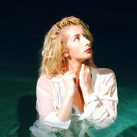 Meet Your Poshmark Seller - Picture 7 of 7